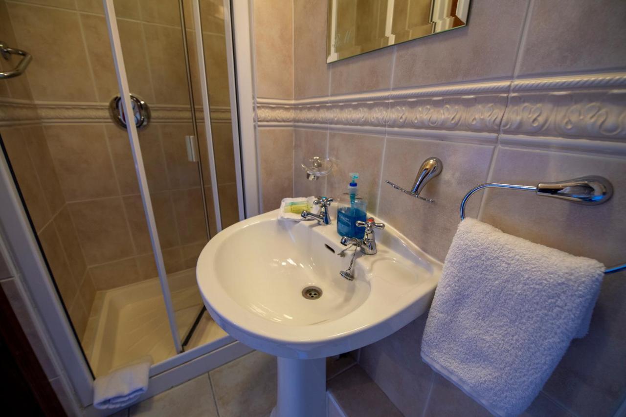 Bunratty Meadows Bed & Breakfast Ngoại thất bức ảnh
